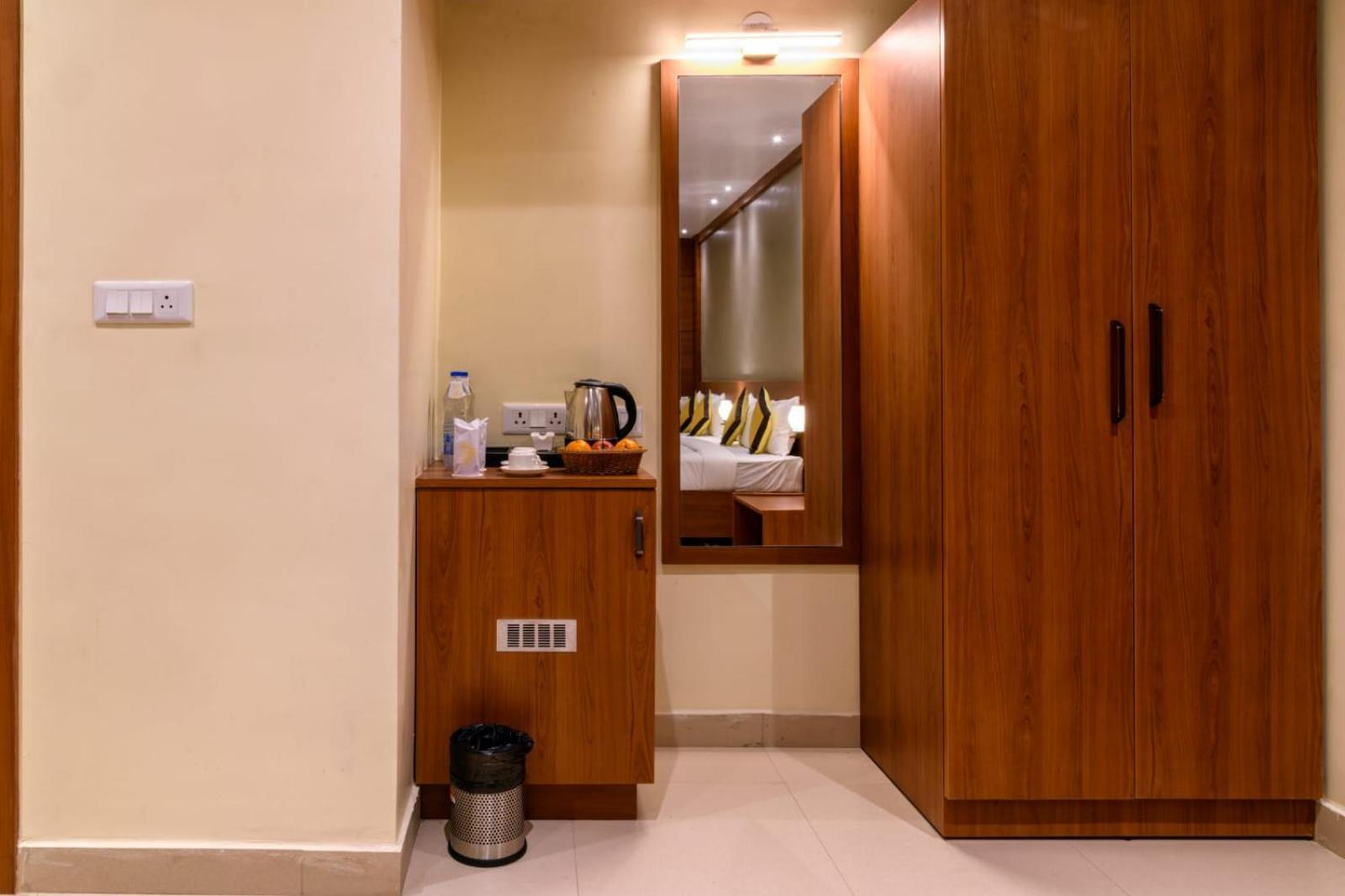 Rs Regal Inn-Деогарх Экстерьер фото